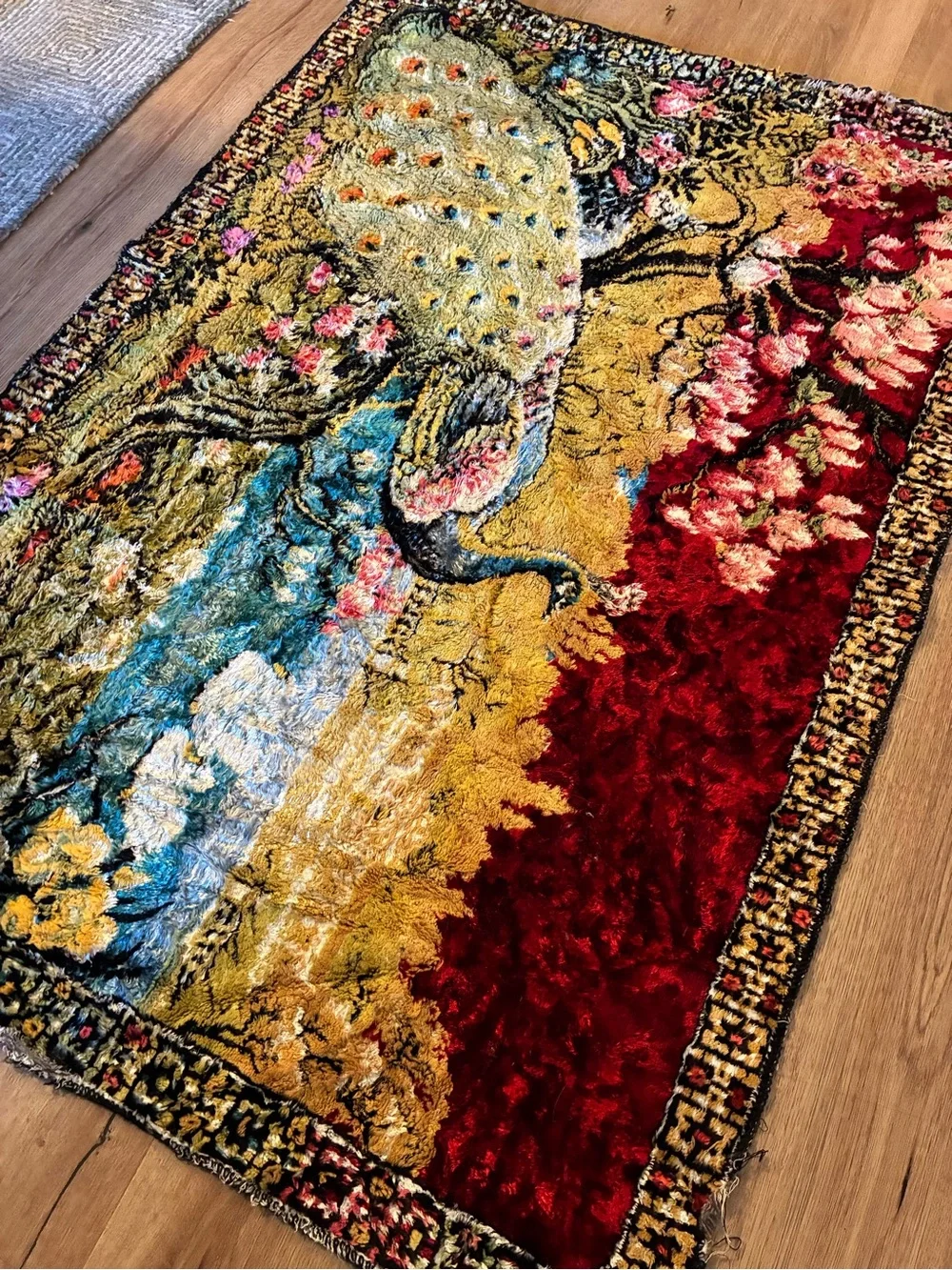 Vintage Decorative Peacock Wall Hanging Tapestry - Multicolor
